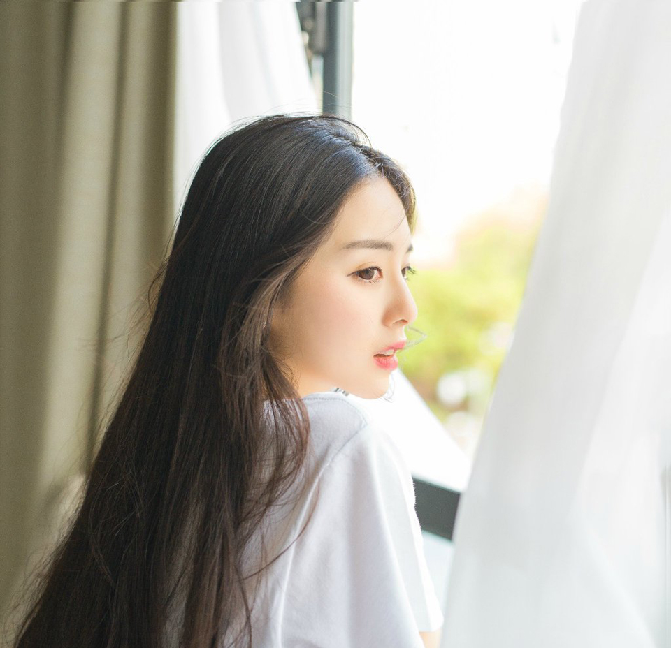一杆银枪，万点寒光，所过之处，江东将士无一合之敌。